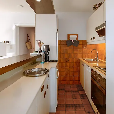 شقة De Kelle 0102 *